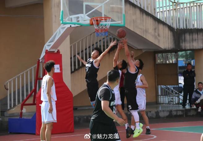 的防守和高
